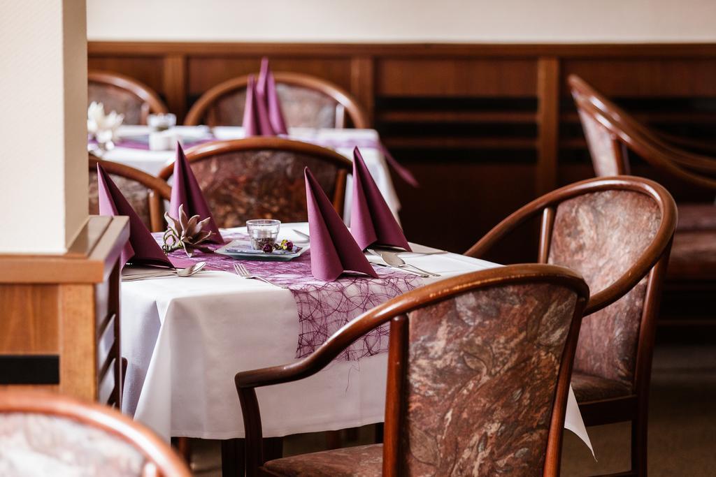 Hotel Am Bahnhof Stendal Zewnętrze zdjęcie